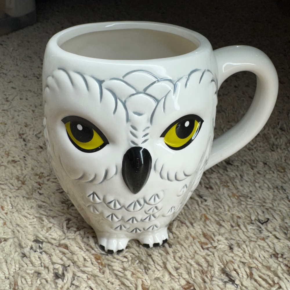 Harry Potter Hedwig 20-Ounce 3D Sculpted Ceramic Mug